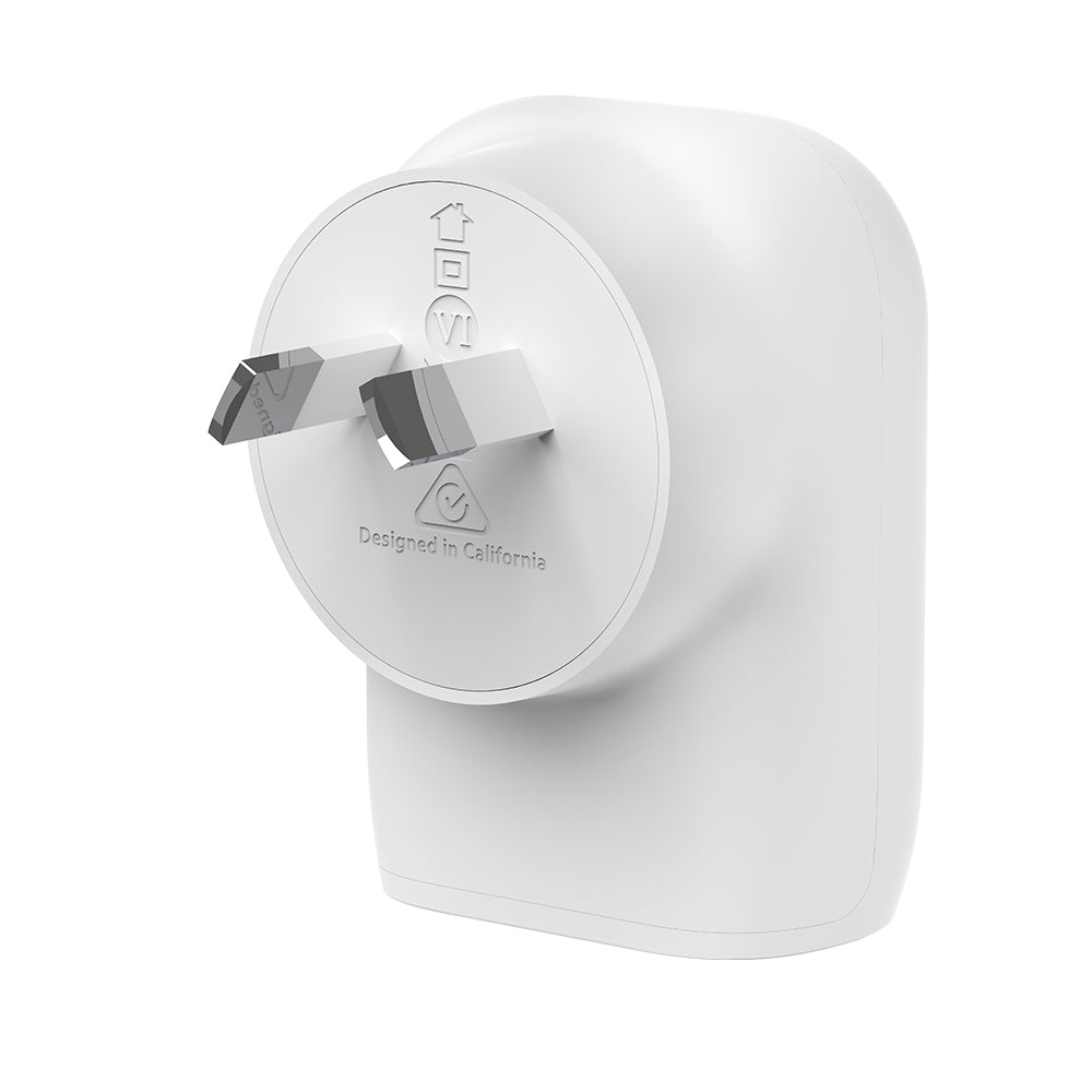 Belkin BOOSTCHARGE USB-C PD 3.0 PPS Wall Charger30W with USB-C Cable to Lightning Connector